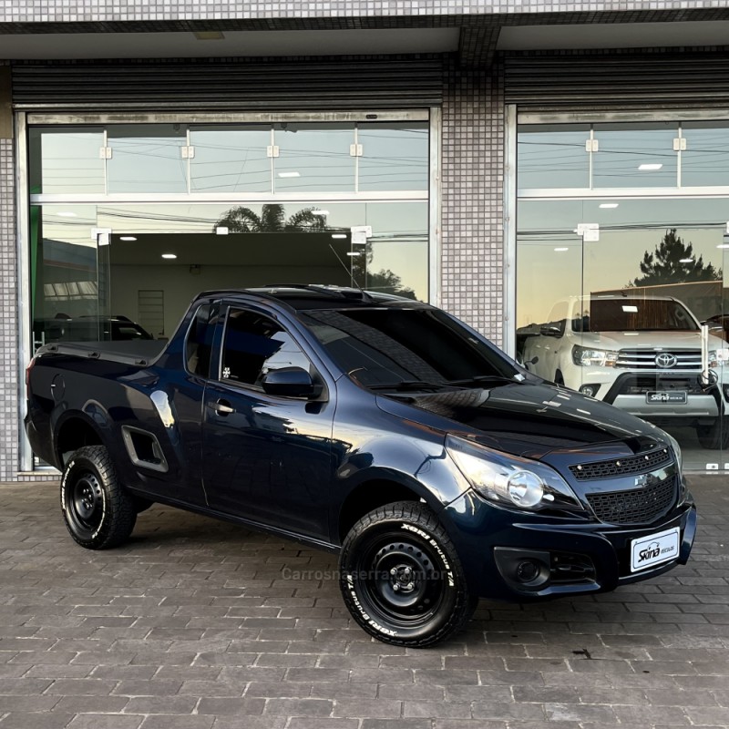 MONTANA 1.4 MPFI LS CS 8V FLEX 2P MANUAL