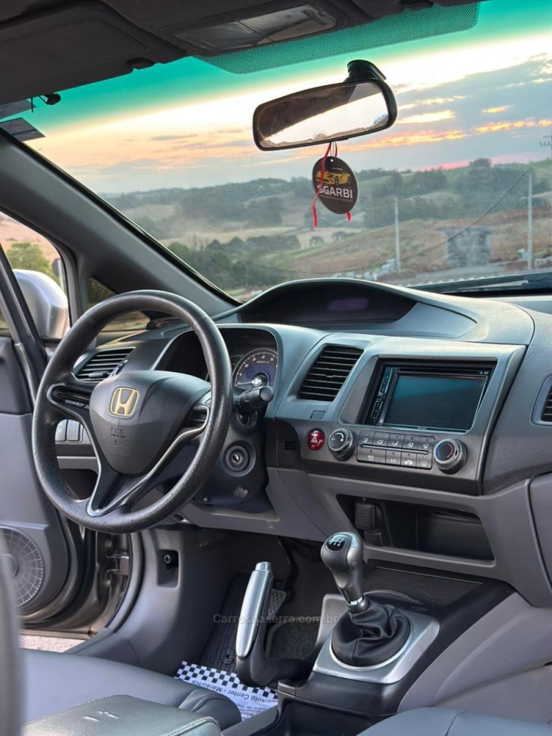 CIVIC 1.8 LXS 16V FLEX 4P MANUAL - 2008 - CAXIAS DO SUL
