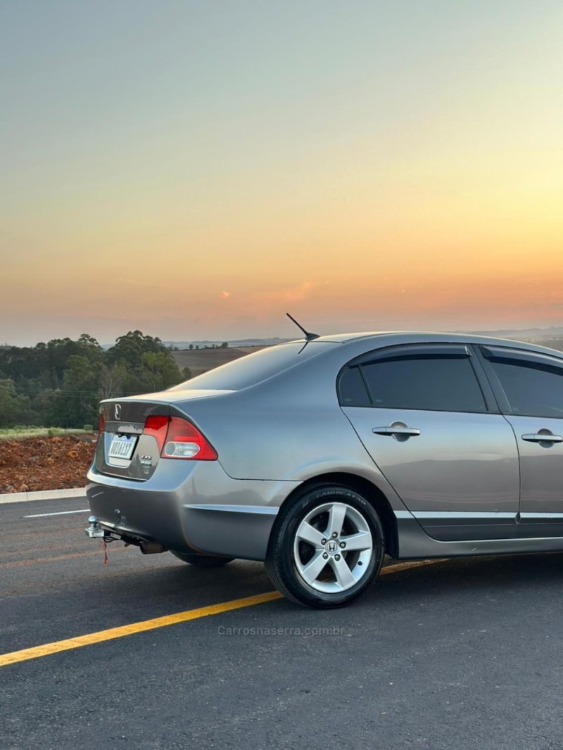 CIVIC 1.8 LXS 16V FLEX 4P MANUAL - 2008 - CAXIAS DO SUL