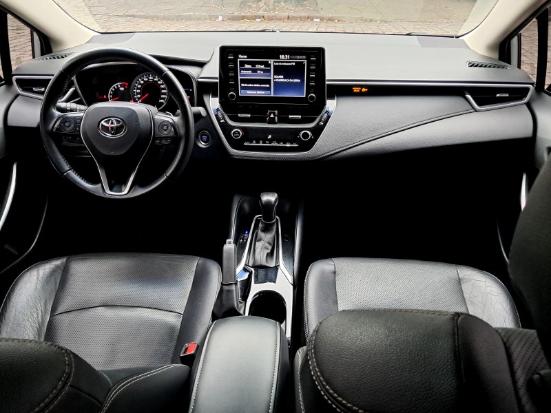 COROLLA 2.0 XEI 16V FLEX 4P AUTOMÁTICO - 2022 - CAXIAS DO SUL