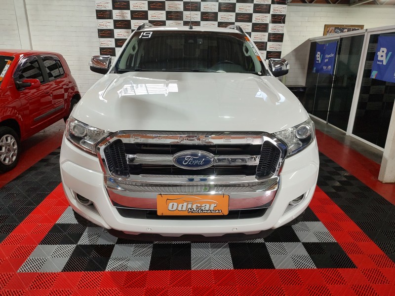RANGER 3.2 LIMITED 4X4 CD 20V DIESEL 4P AUTOMÁTICO - 2019 - CAXIAS DO SUL