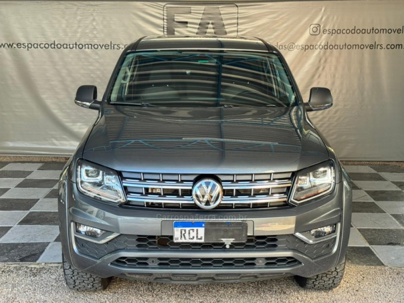 AMAROK 2.0 HIGHLINE 4X4 CD 16V TURBO INTERCOOLER DIESEL 4P AUTOMÁTICO - 2021 - NOVA PRATA