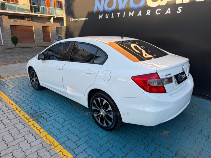 CIVIC 2.0 LXR 16V FLEX 4P AUTOMÁTICO - 2015 - ESTâNCIA VELHA