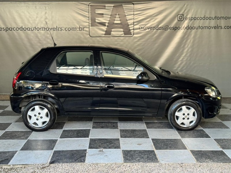 CELTA 1.0 MPFI LT 8V FLEX 4P MANUAL - 2013 - NOVA PRATA