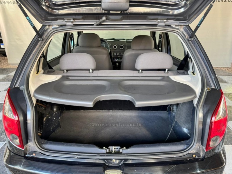 CELTA 1.0 MPFI LT 8V FLEX 4P MANUAL - 2013 - NOVA PRATA