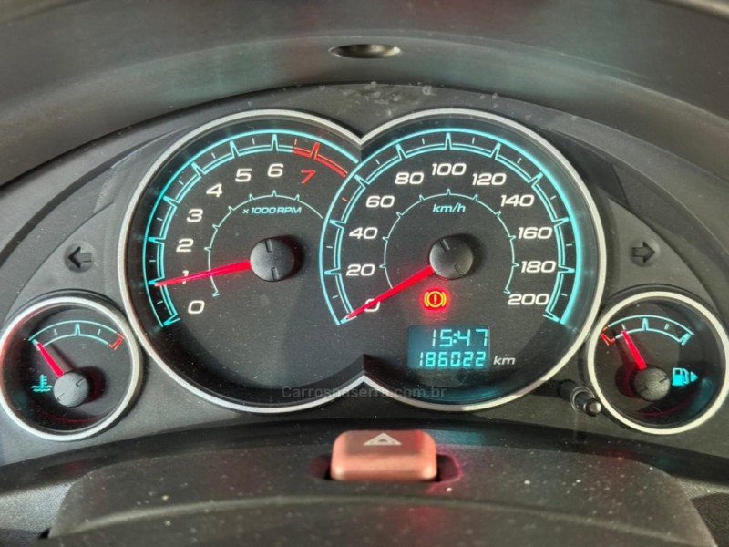 CELTA 1.0 MPFI LT 8V FLEX 4P MANUAL - 2013 - NOVA PRATA