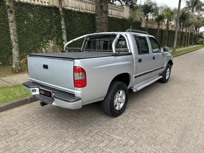S10 2.8 DLX 4X2 CD 12V TURBO INTERCOOLER DIESEL 4P MANUAL - 2001 - CAXIAS DO SUL
