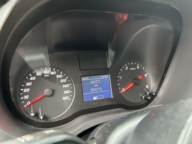 SPRINTER 2.2 CHASSI 416 FURGÃO LONGO TA DIESEL 2P MANUAL - 2021 - FARROUPILHA