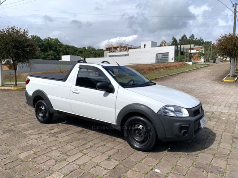 strada 1.4 mpi hard working cs 8v flex 2p manual 2017 guapore