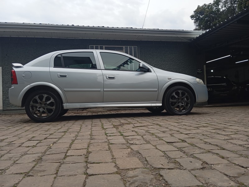 ASTRA 2.0 MPFI ADVANTAGE 8V FLEX 4P MANUAL - 2011 - CAXIAS DO SUL