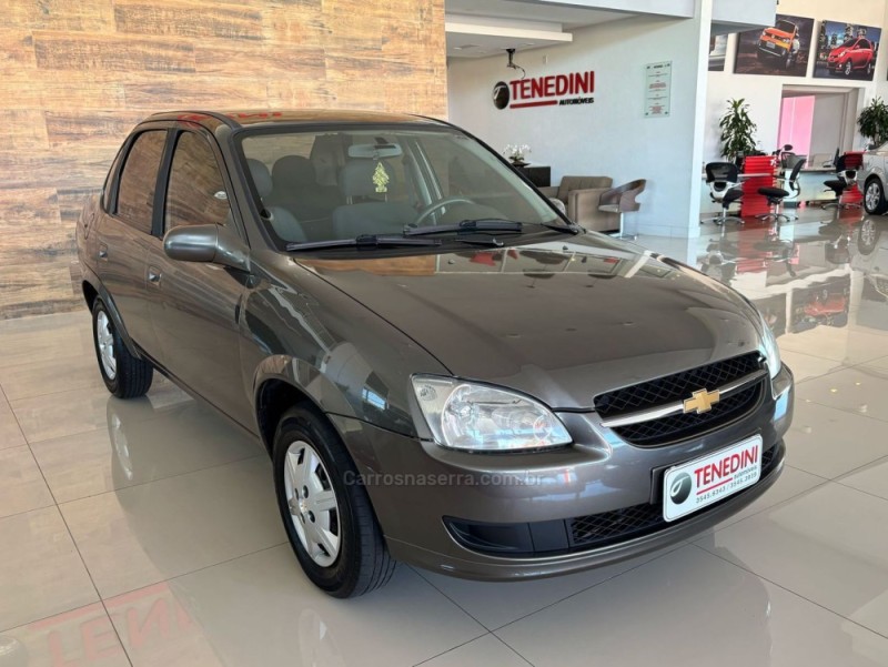CLASSIC 1.0 MPFI LS 8V GASOLINA 4P MANUAL - 2015 - IGREJINHA