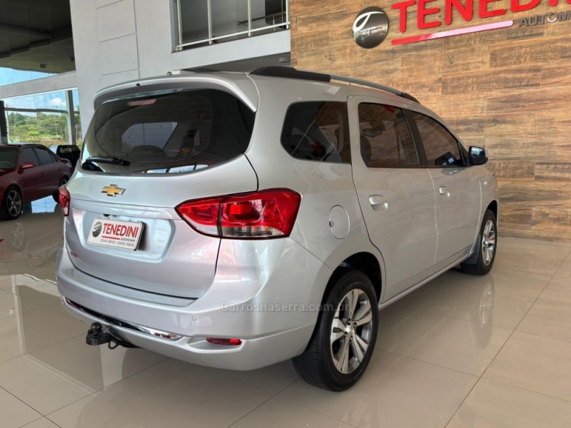 SPIN 1.8 LTZ 8V FLEX 4P MANUAL - 2019 - IGREJINHA