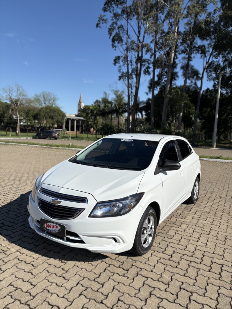 ONIX 1.0 LT 12V FLEX 4P MANUAL - 2016 - LAJEADO