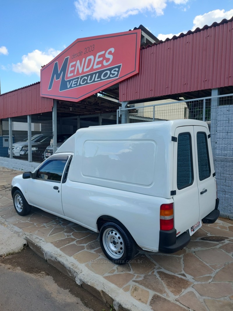 COURIER 1.6 L 8V FLEX MANUAL - 2008 - TRêS COROAS