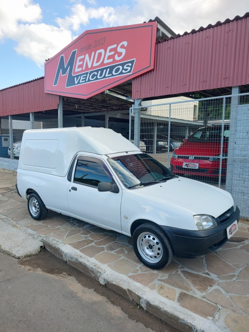 COURIER 1.6 L 8V FLEX MANUAL - 2008 - TRêS COROAS