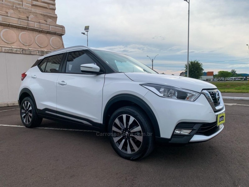 KICKS 1.6 16V FLEX SV 4P XTRONIC - 2017 - SANTA CRUZ DO SUL