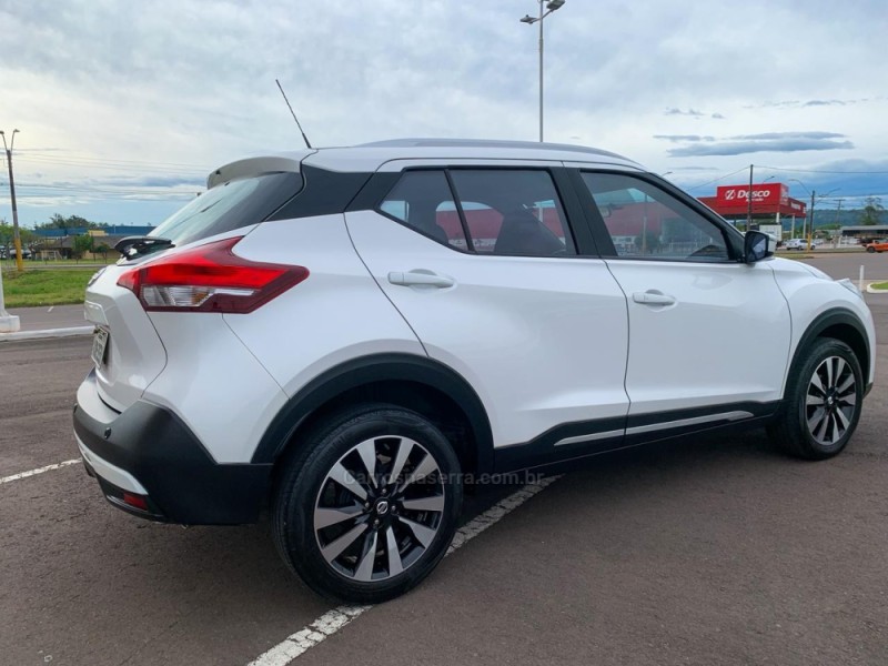 KICKS 1.6 16V FLEX SV 4P XTRONIC - 2017 - SANTA CRUZ DO SUL