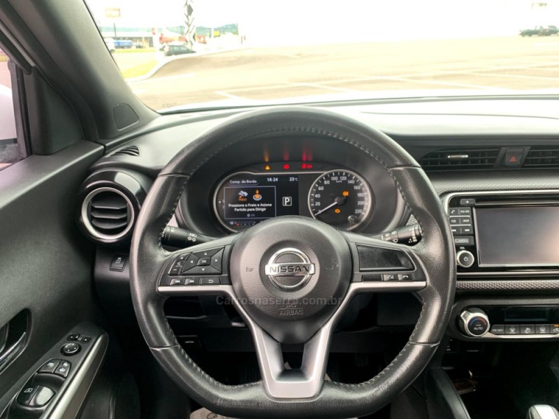 KICKS 1.6 16V FLEX SV 4P XTRONIC - 2017 - SANTA CRUZ DO SUL