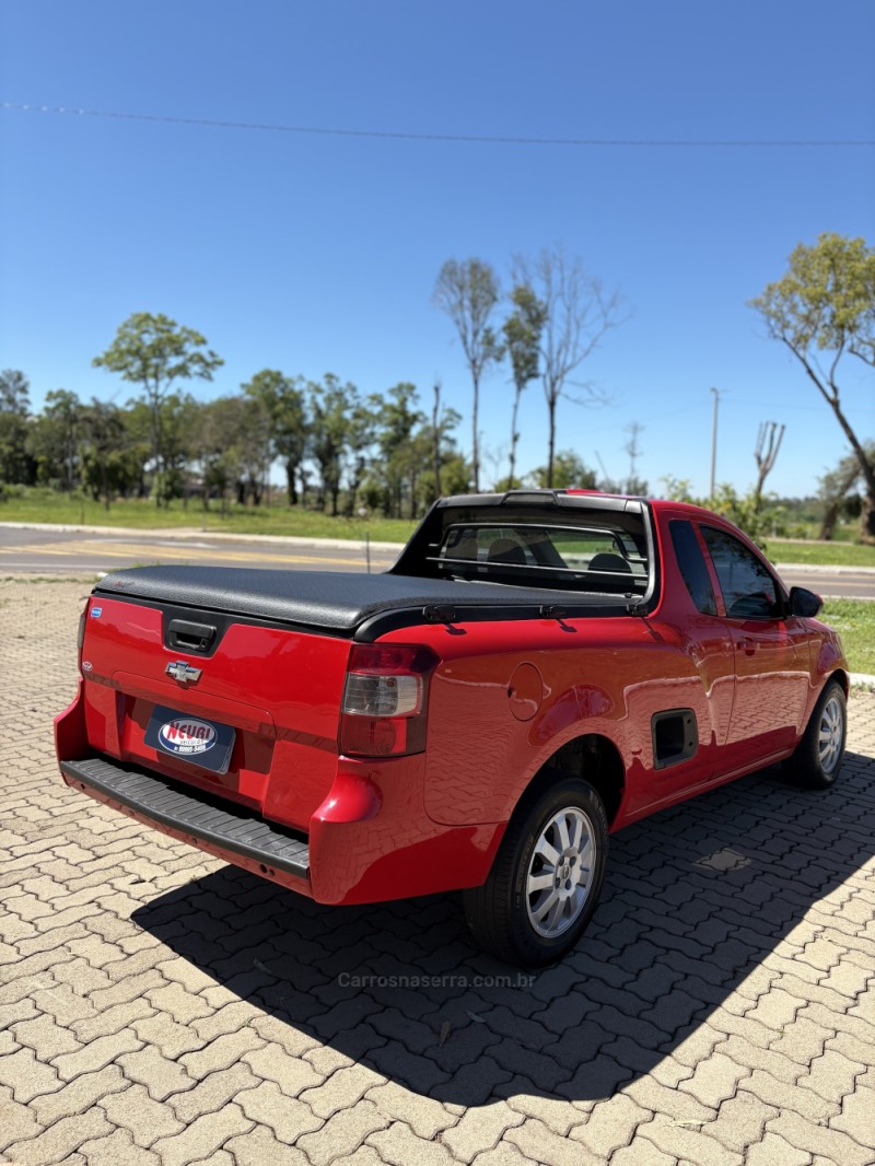 MONTANA 1.4 MPFI COMBO CS 8V ECONO FLEX 2P MANUAL - 2016 - LAJEADO