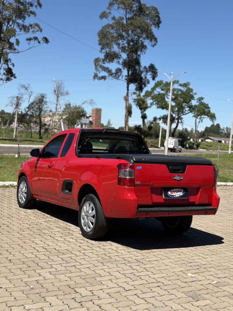 MONTANA 1.4 MPFI COMBO CS 8V ECONO FLEX 2P MANUAL - 2016 - LAJEADO