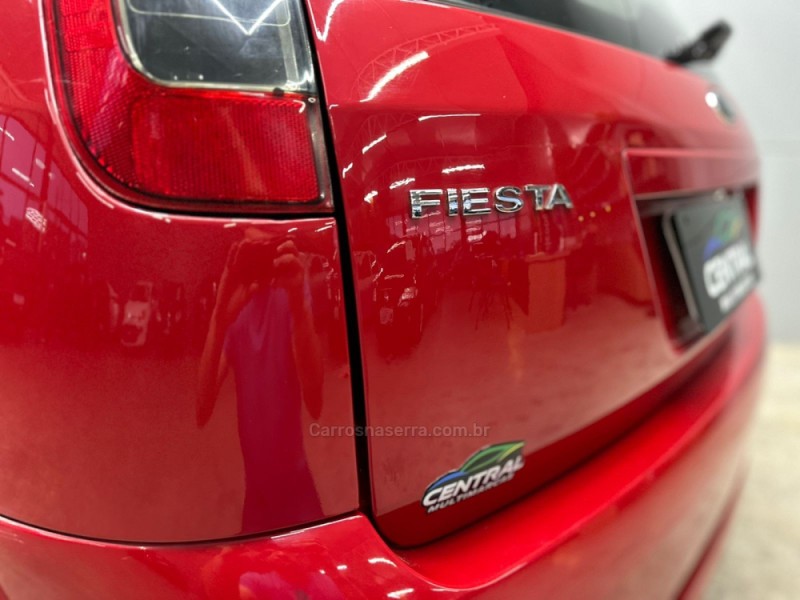 FIESTA 1.0 SE 8V FLEX 4P MANUAL - 2014 - VACARIA