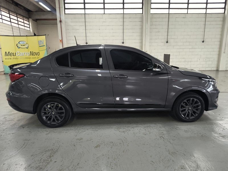CRONOS 1.3 DRIVE 8V FLEX 4P MANUAL - 2022 - CAXIAS DO SUL