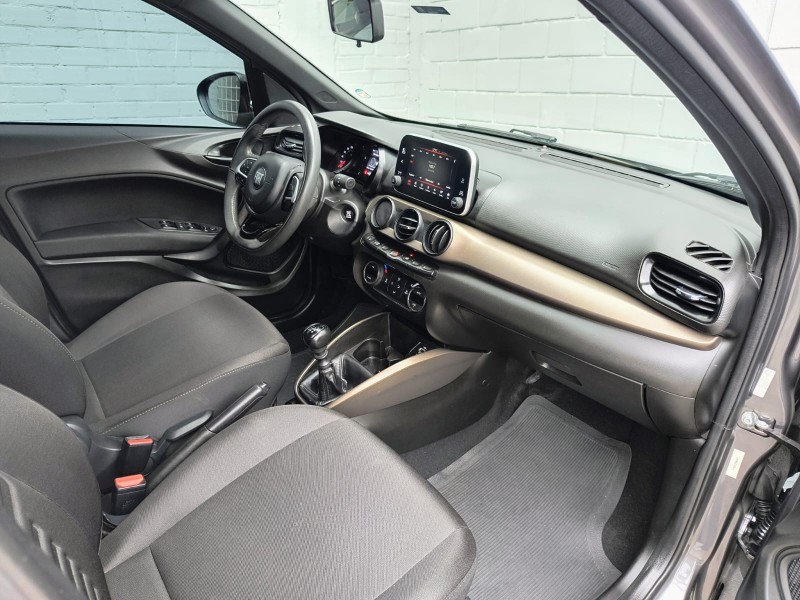 CRONOS 1.3 DRIVE 8V FLEX 4P MANUAL - 2022 - CAXIAS DO SUL