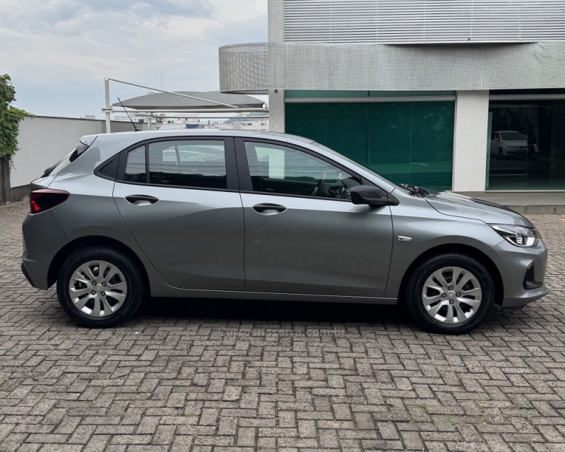 ONIX 1.0 HATCH TURBO 12V FLEX 4P AUTOMÁTICO - 2024 - TAQUARA