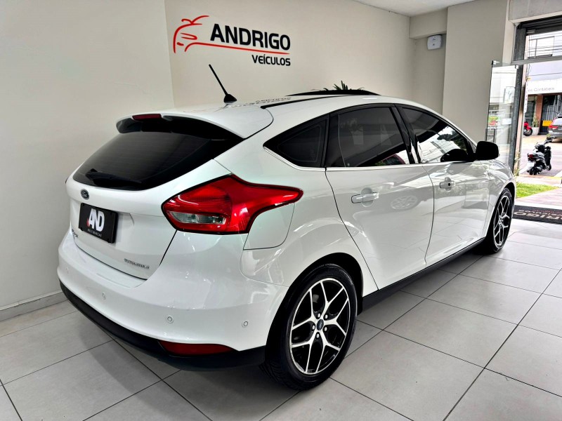 FOCUS 2.0 TITANIUM PLUS HATCH 16V FLEX 4P AUTO - 2018 - CAXIAS DO SUL
