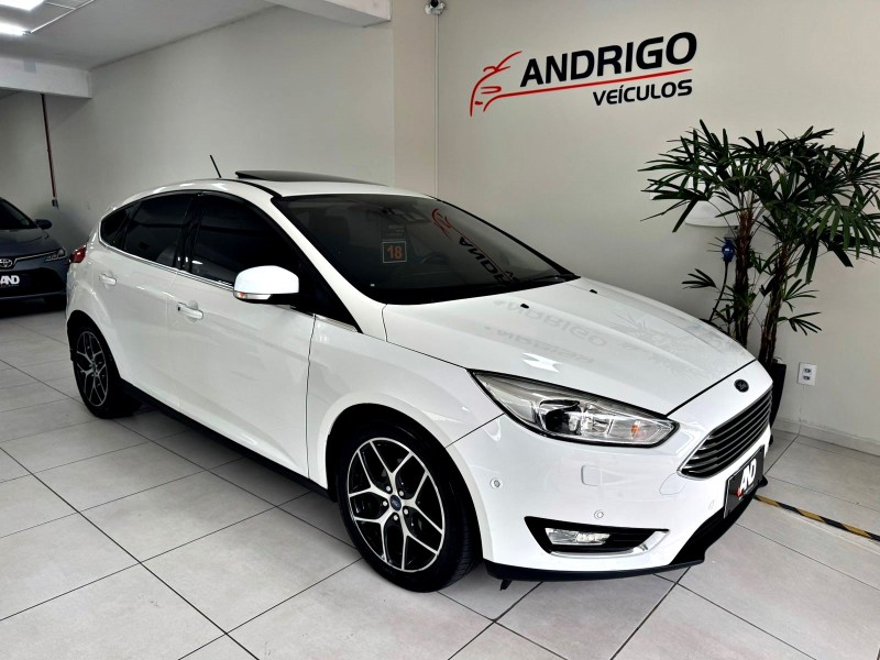 FOCUS 2.0 TITANIUM PLUS HATCH 16V FLEX 4P AUTO