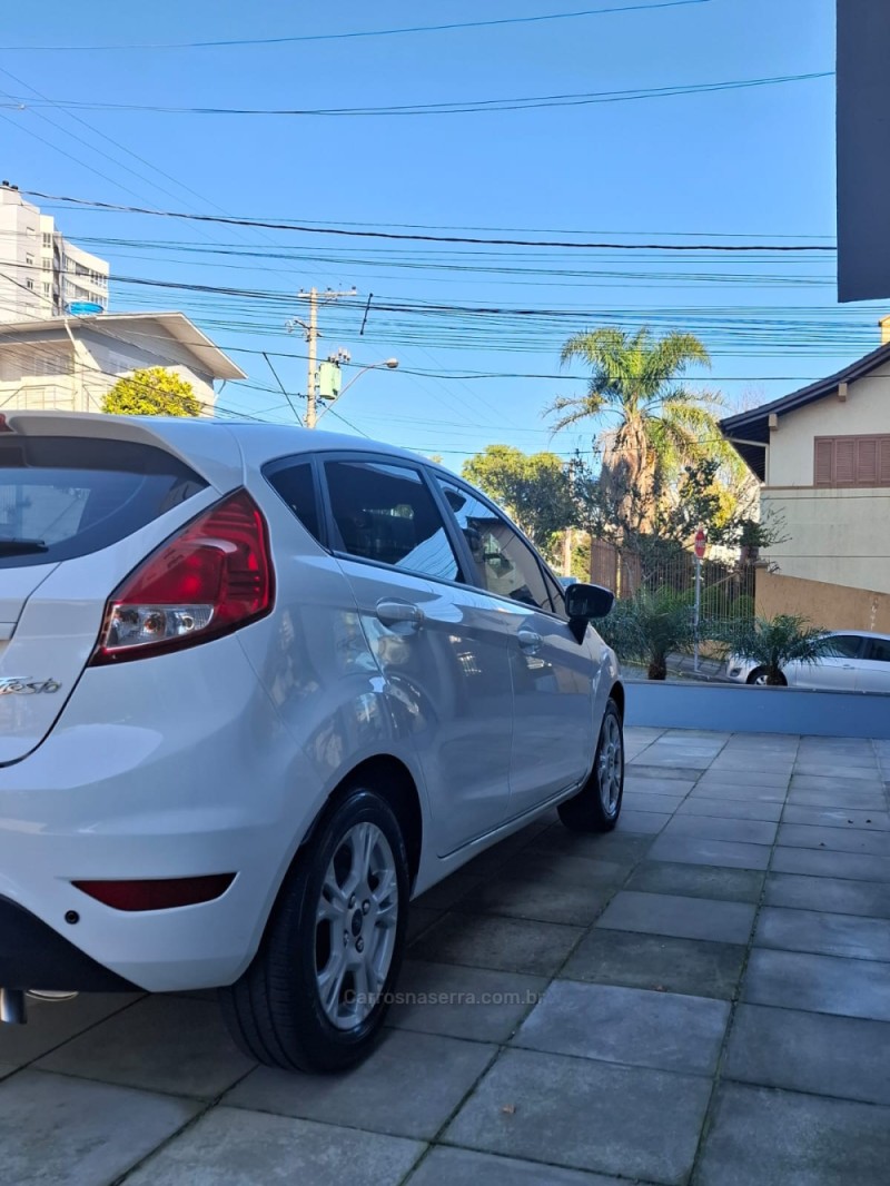 FIESTA 1.6 ROCAM SE 8V FLEX 4P MANUAL - 2014 - BENTO GONçALVES