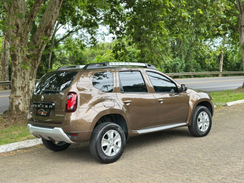 DUSTER 2.0 DYNAMIQUE 4X2 16V FLEX 4P AUTOMÁTICO - 2016 - DOIS IRMãOS