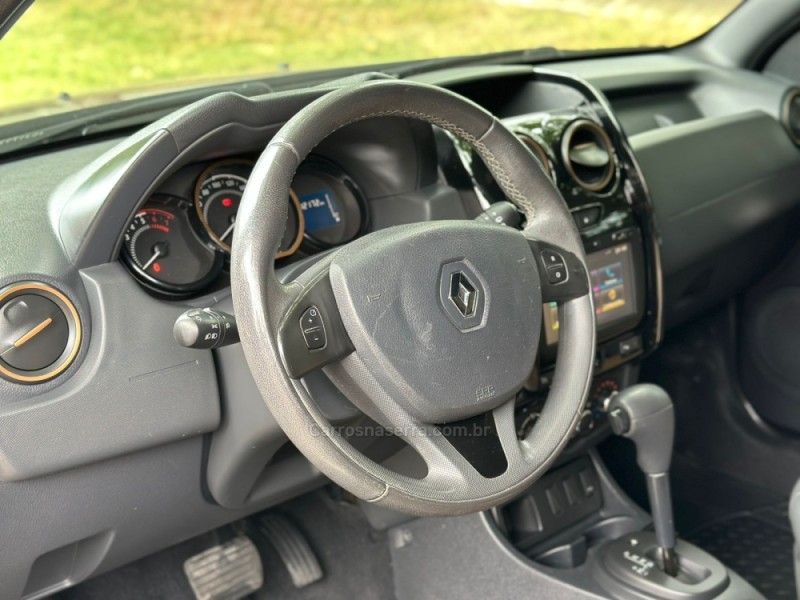 DUSTER 2.0 DYNAMIQUE 4X2 16V FLEX 4P AUTOMÁTICO - 2016 - DOIS IRMãOS