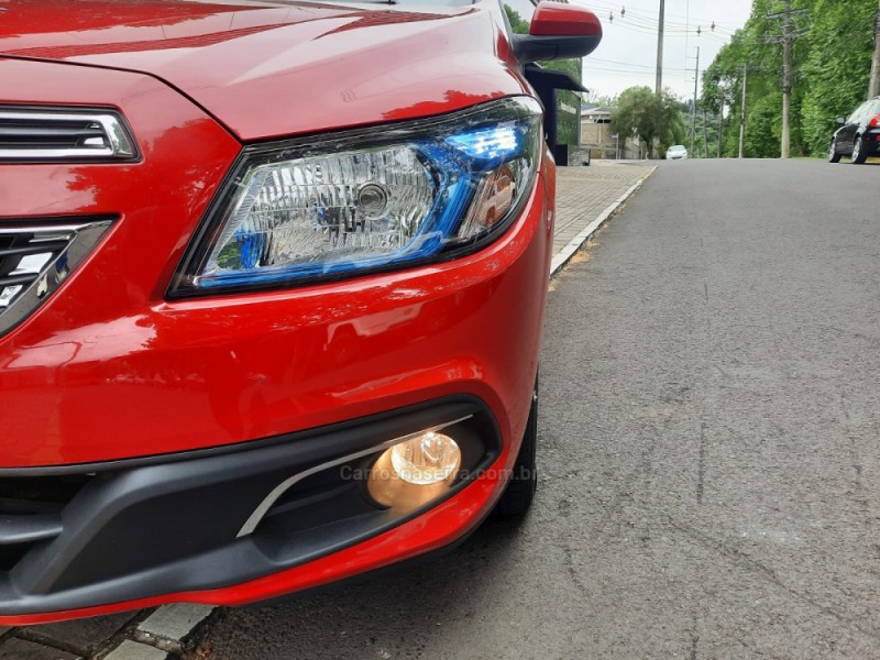 ONIX 1.4 MPFI LTZ 8V FLEX 4P MANUAL - 2016 - DOIS IRMãOS