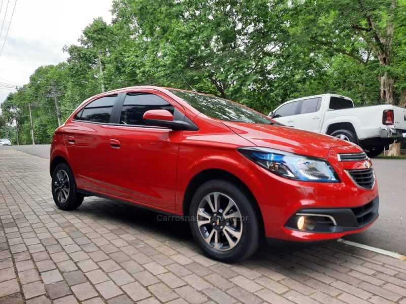 ONIX 1.4 MPFI LTZ 8V FLEX 4P MANUAL - 2016 - DOIS IRMãOS