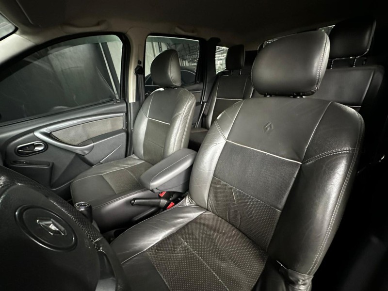 DUSTER RENAULT DUSTER 1.6 TECH ROAD DYNAMIQUE 4X2 16V FLEX 4P MANUAL - 2014 - CAXIAS DO SUL