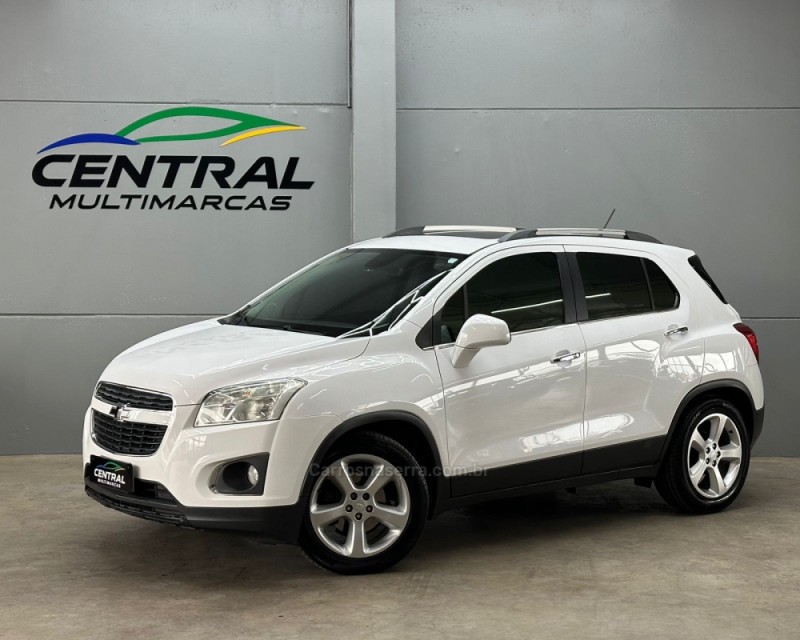tracker 1.8 mpfi ltz 4x2 16v flex 4p automatico 2015 vacaria