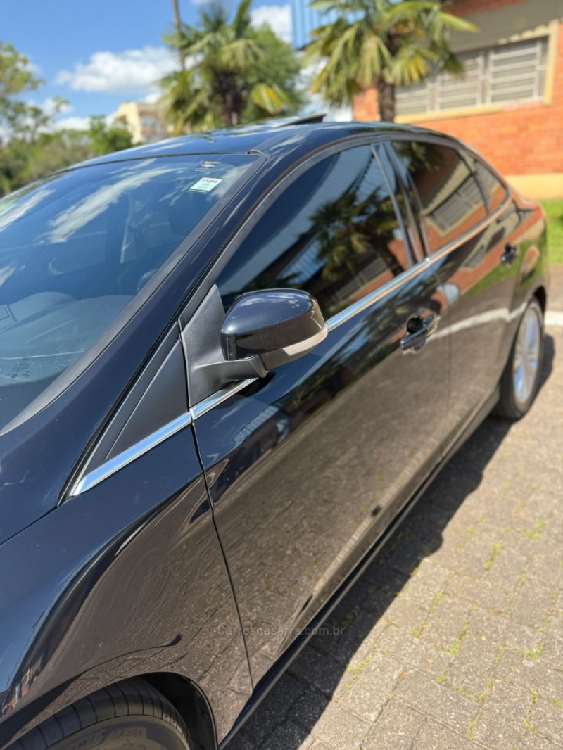 FOCUS 2.0 TITANIUM 16V FLEX 4P AUTOMÁTICO - 2016 - BROCHIER