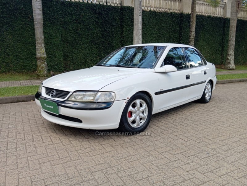 vectra 2.0 mpfi gls 8v gasolina 4p manual 1998 caxias do sul