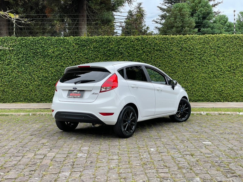 FIESTA 1.6 SE STYLE HATCH 16V FLEX 4P MANUAL - 2019 - FARROUPILHA