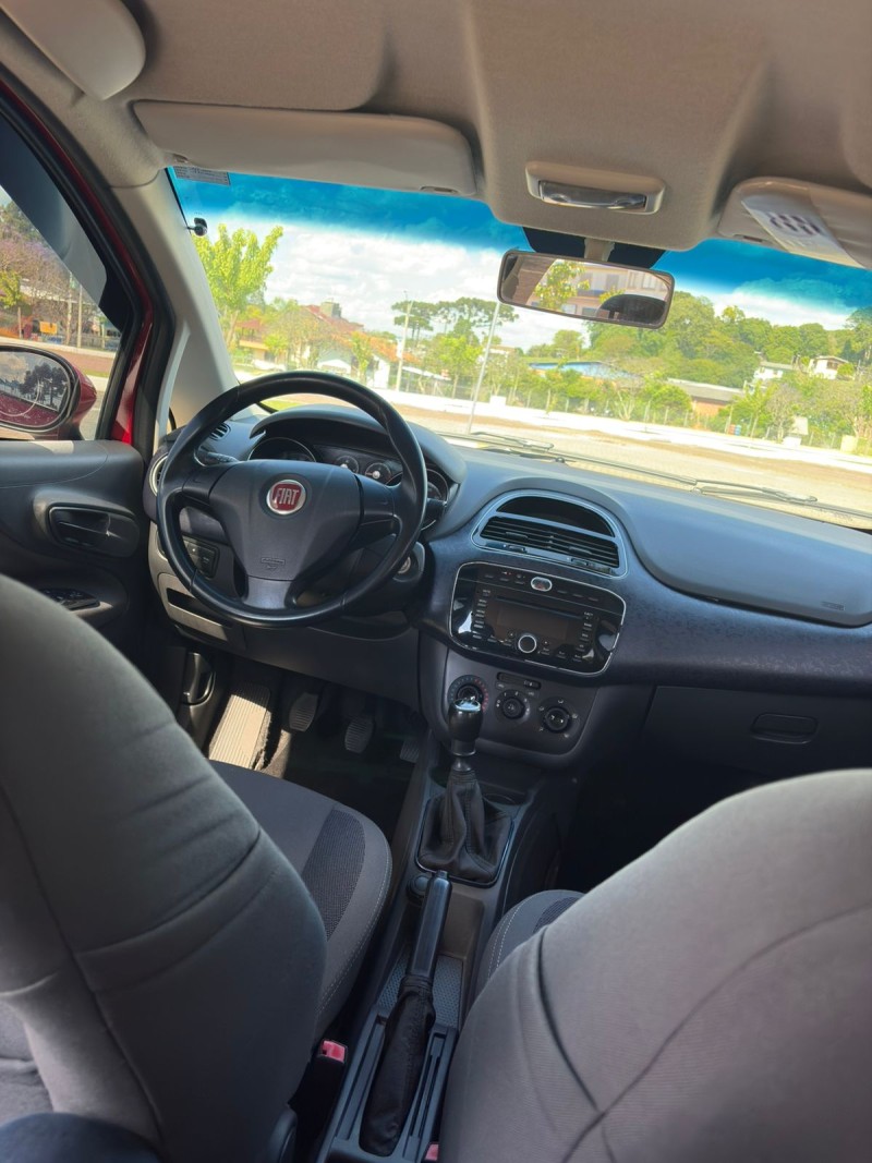 PUNTO 1.4 ATTRACTIVE 8V FLEX 4P MANUAL - 2014 - FARROUPILHA