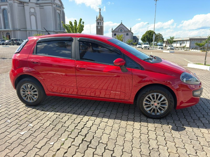 PUNTO 1.4 ATTRACTIVE 8V FLEX 4P MANUAL - 2014 - FARROUPILHA