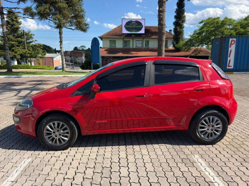 PUNTO 1.4 ATTRACTIVE 8V FLEX 4P MANUAL - 2014 - FARROUPILHA