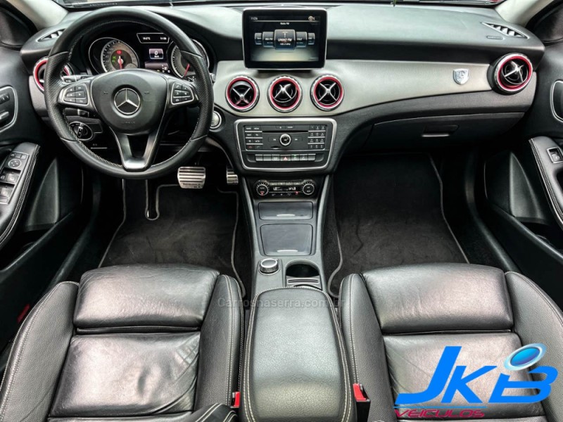 GLA 200 1.6 CGI ENDURO 16V TURBO FLEX 4P AUTOMÁTICO - 2016 - NOVO HAMBURGO