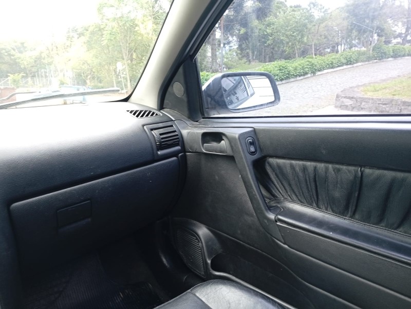 ASTRA 2.0 MPFI SPORT 8V GASOLINA 2P MANUAL - 2001 - FARROUPILHA