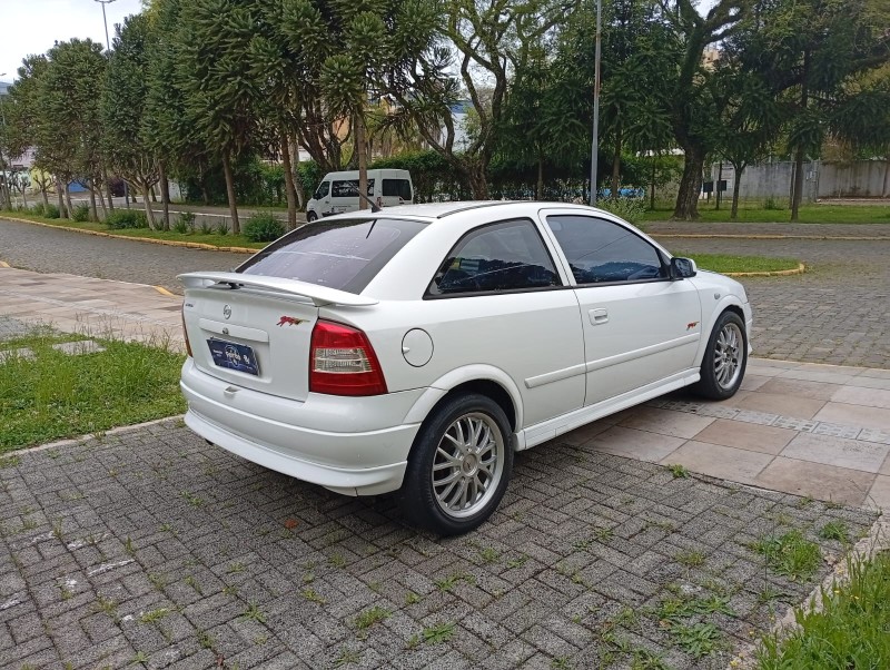 ASTRA 2.0 MPFI SPORT 8V GASOLINA 2P MANUAL - 2001 - FARROUPILHA