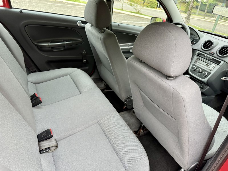 GOL 1.0 MI 8V FLEX 4P MANUAL G.V - 2010 - CAXIAS DO SUL
