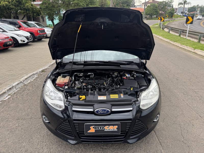 FOCUS 1.6 S HATCH 16V FLEX 4P AUTOMÁTICO - 2014 - DOIS IRMãOS
