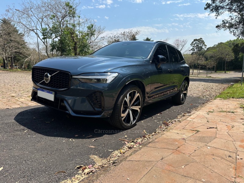 XC60 2.0 T8 R DESIGN HYBRID GASOLINA 4P AUTOMÁTICO - 2022 - LAGOA VERMELHA