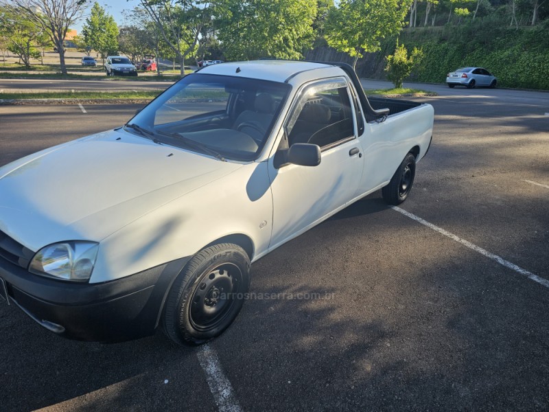 courier 1.6 mpi l 8v gasolina 2p manual 2005 bento goncalves